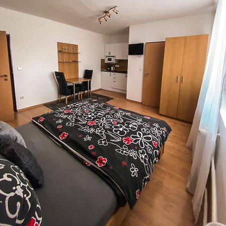 Apartmanovy Dom Adriana Apartman Bölényfalu Kültér fotó